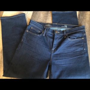 Like new J.Crew Vintage Crop jean